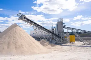 belt conveyor for bulk materials